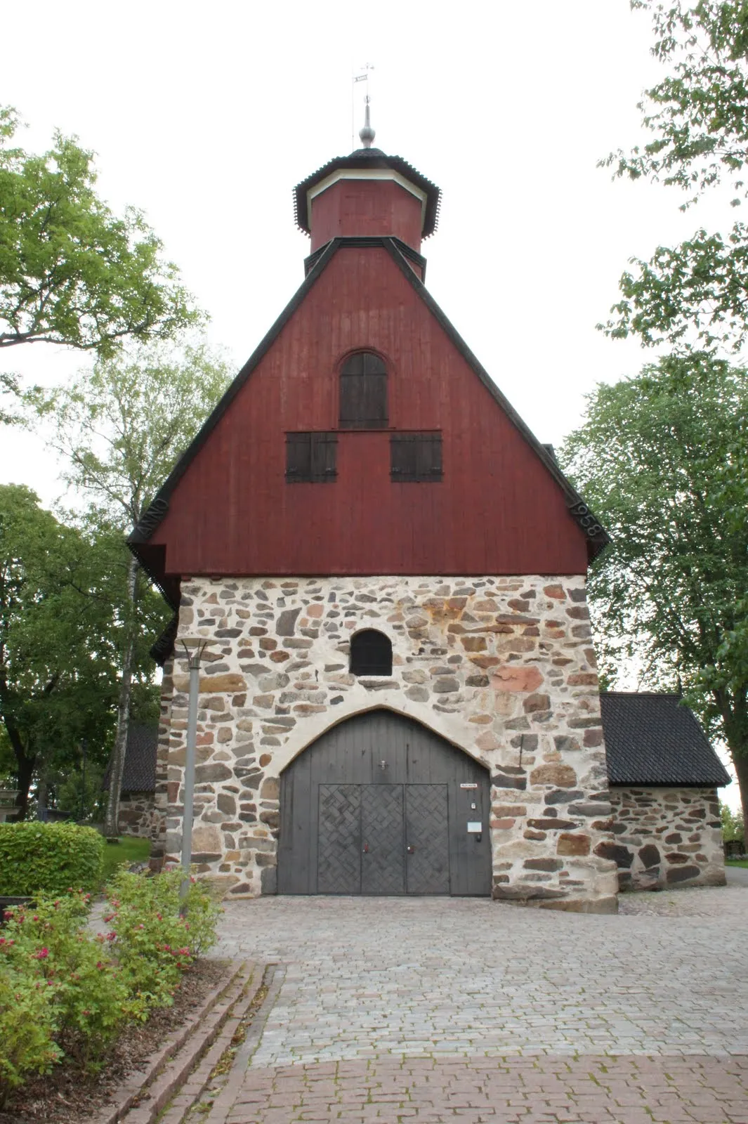 Raision kivikirkko