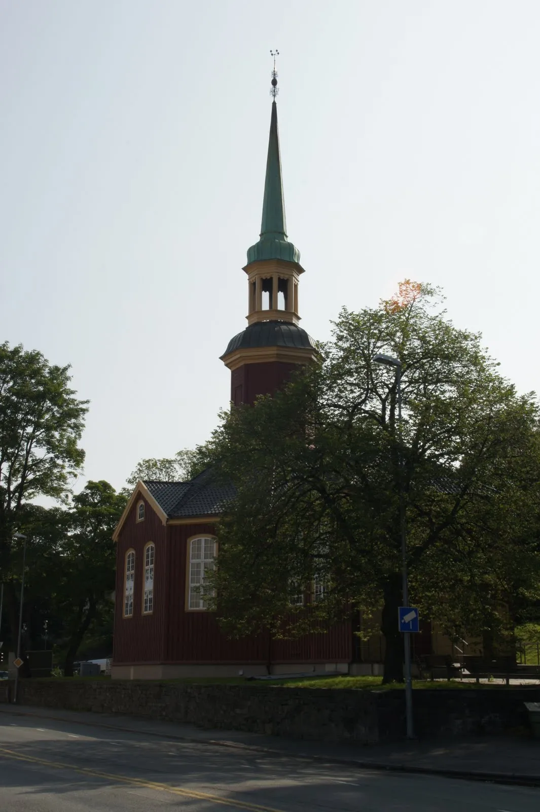 Bakke kirke