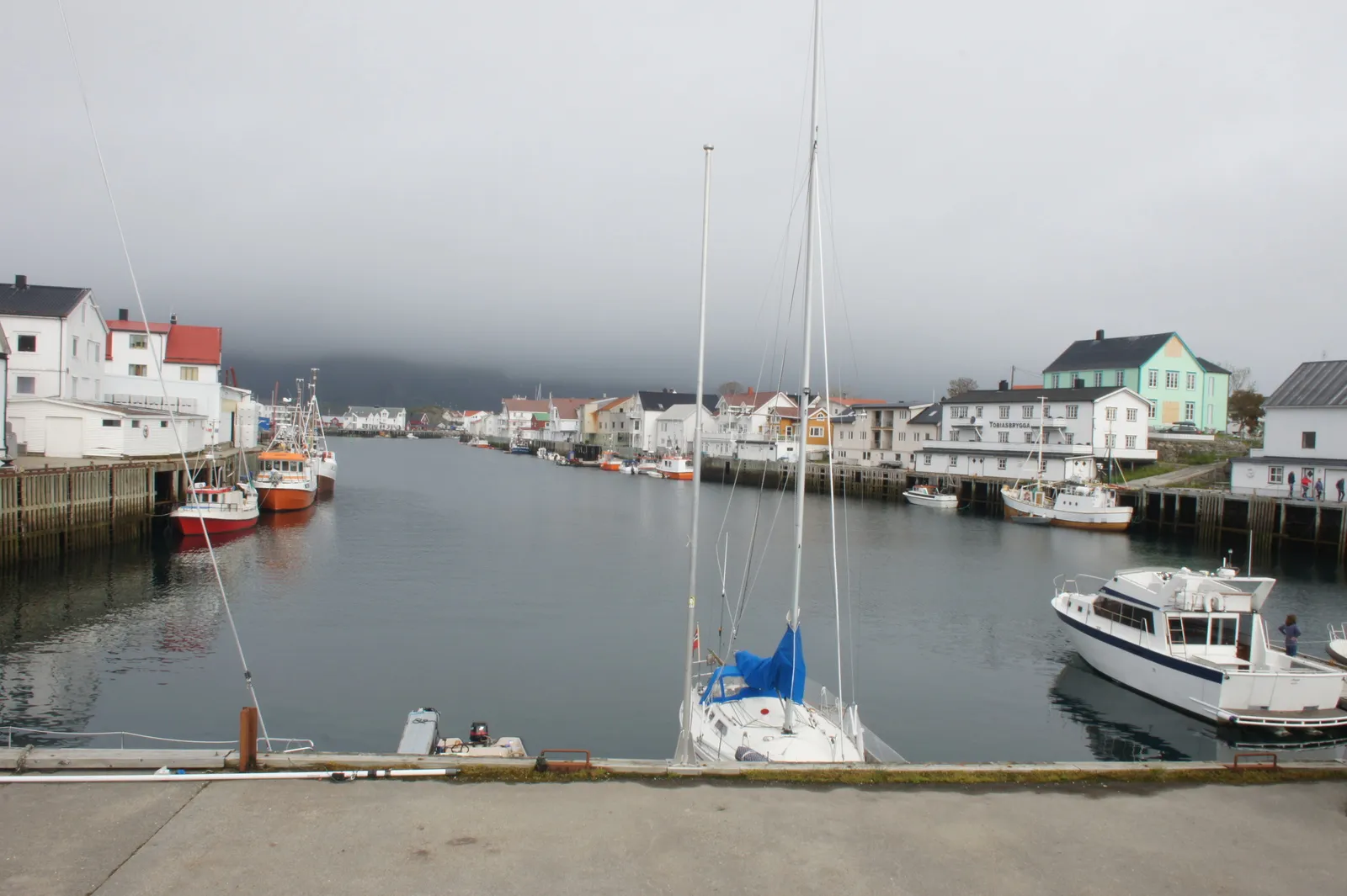 Henningsvær