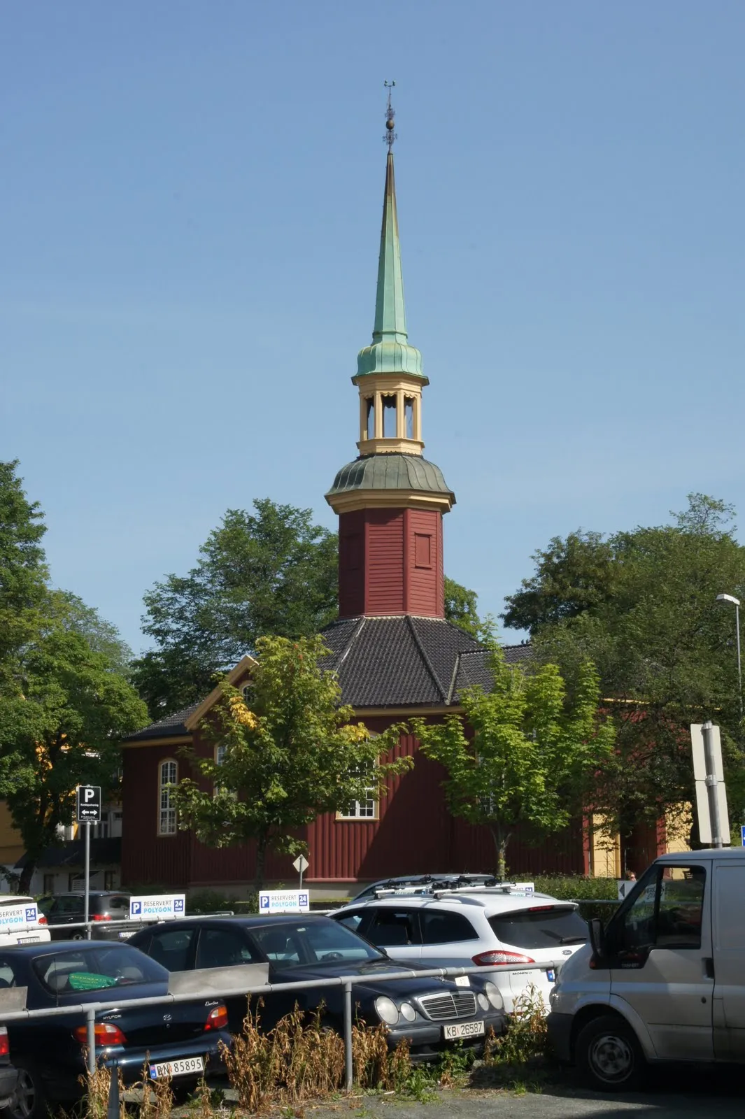 Bakke kirke