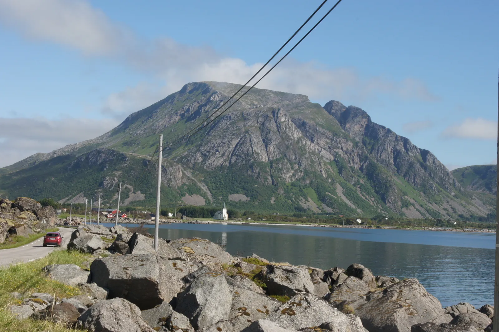 Driving around Vestvågøy