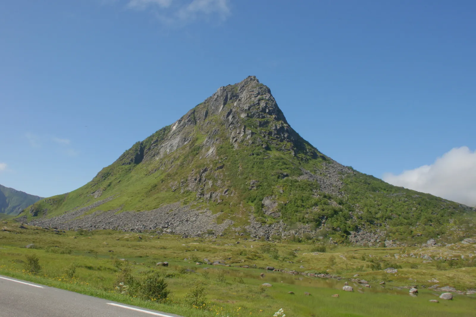 Driving around Vestvågøy