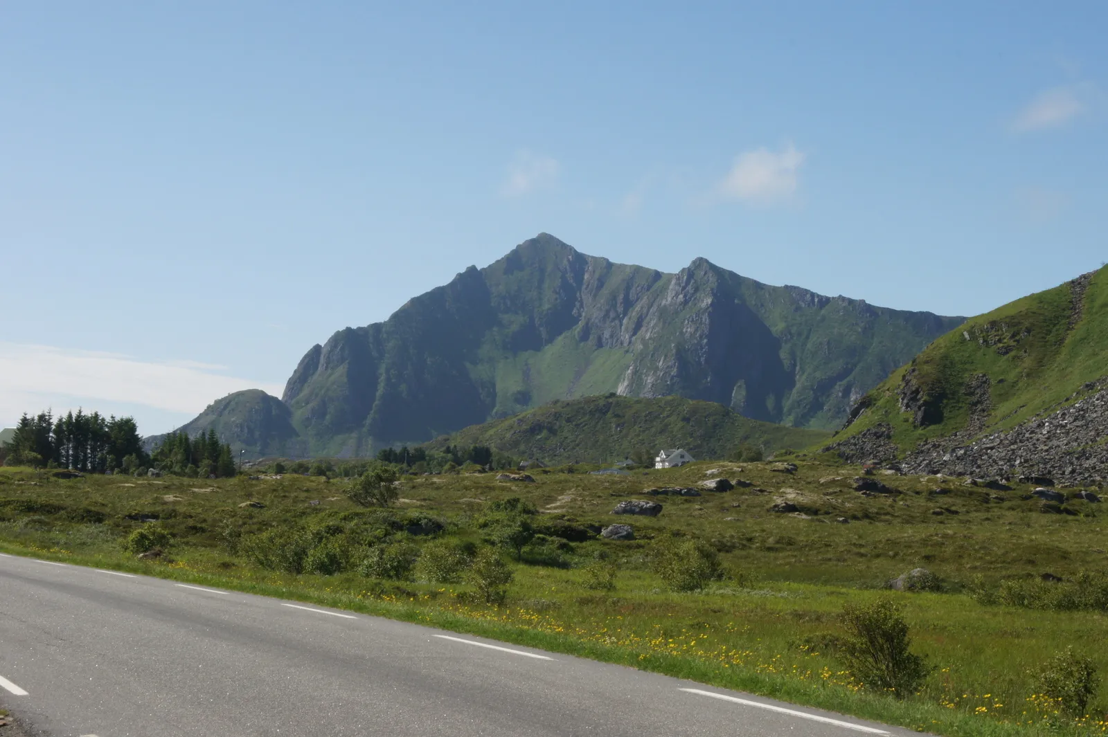 Driving around Vestvågøy