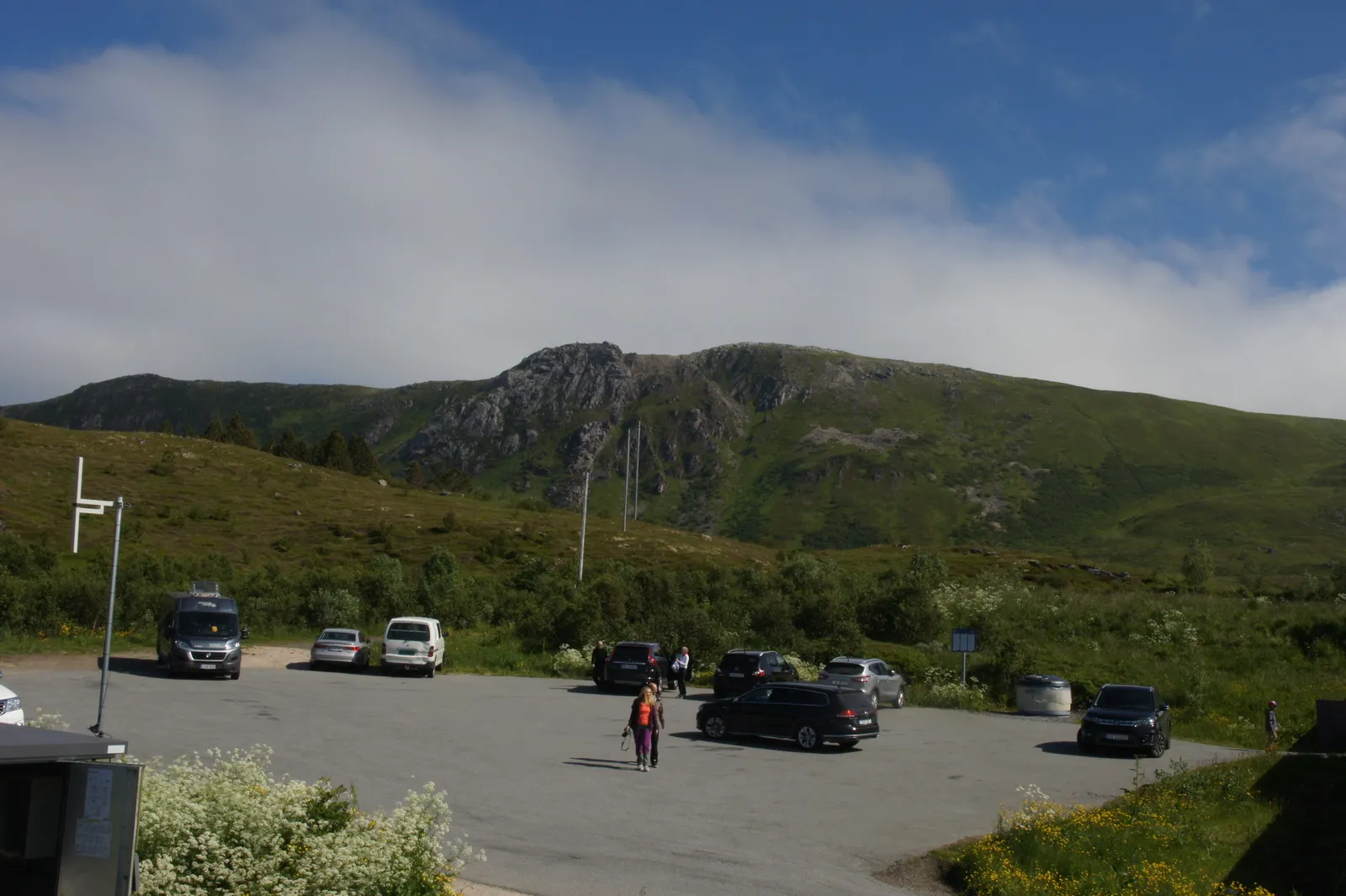 Driving around Vestvågøy