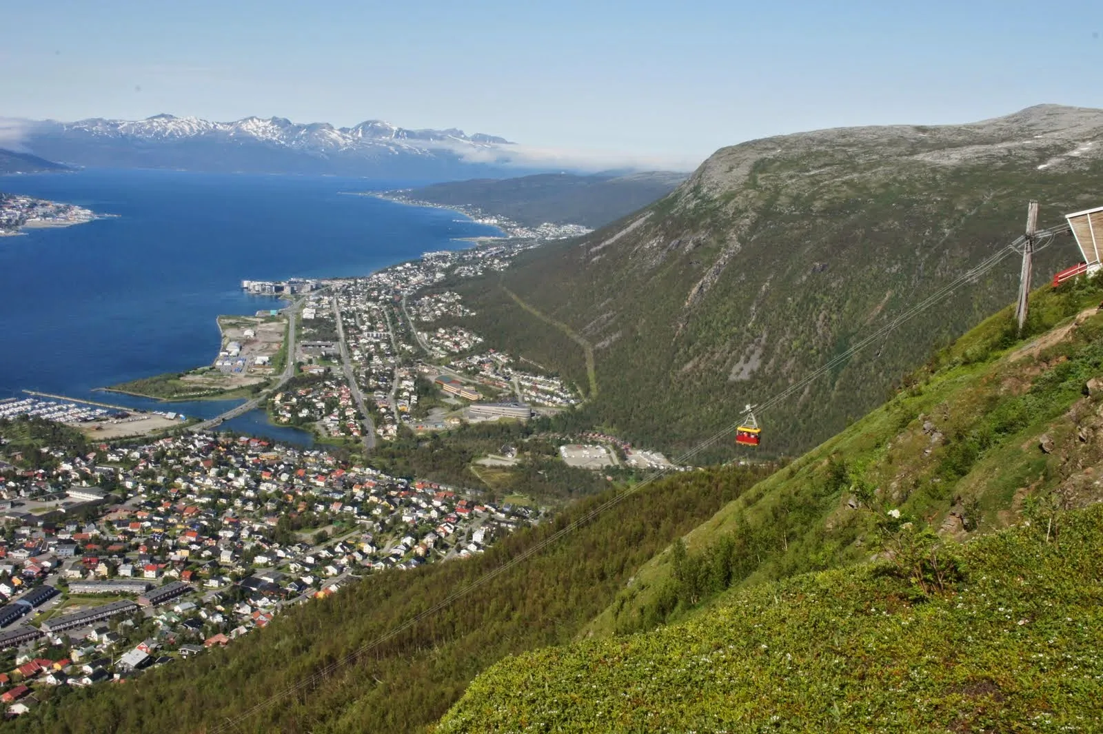 12.7 Tunturihissi // Cable car