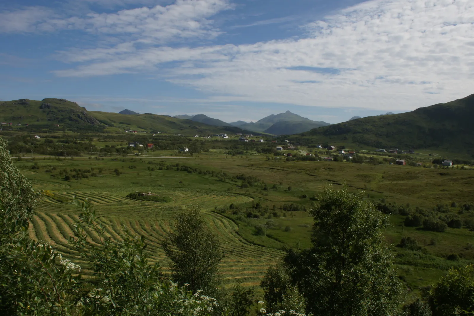 Driving around Vestvågøy
