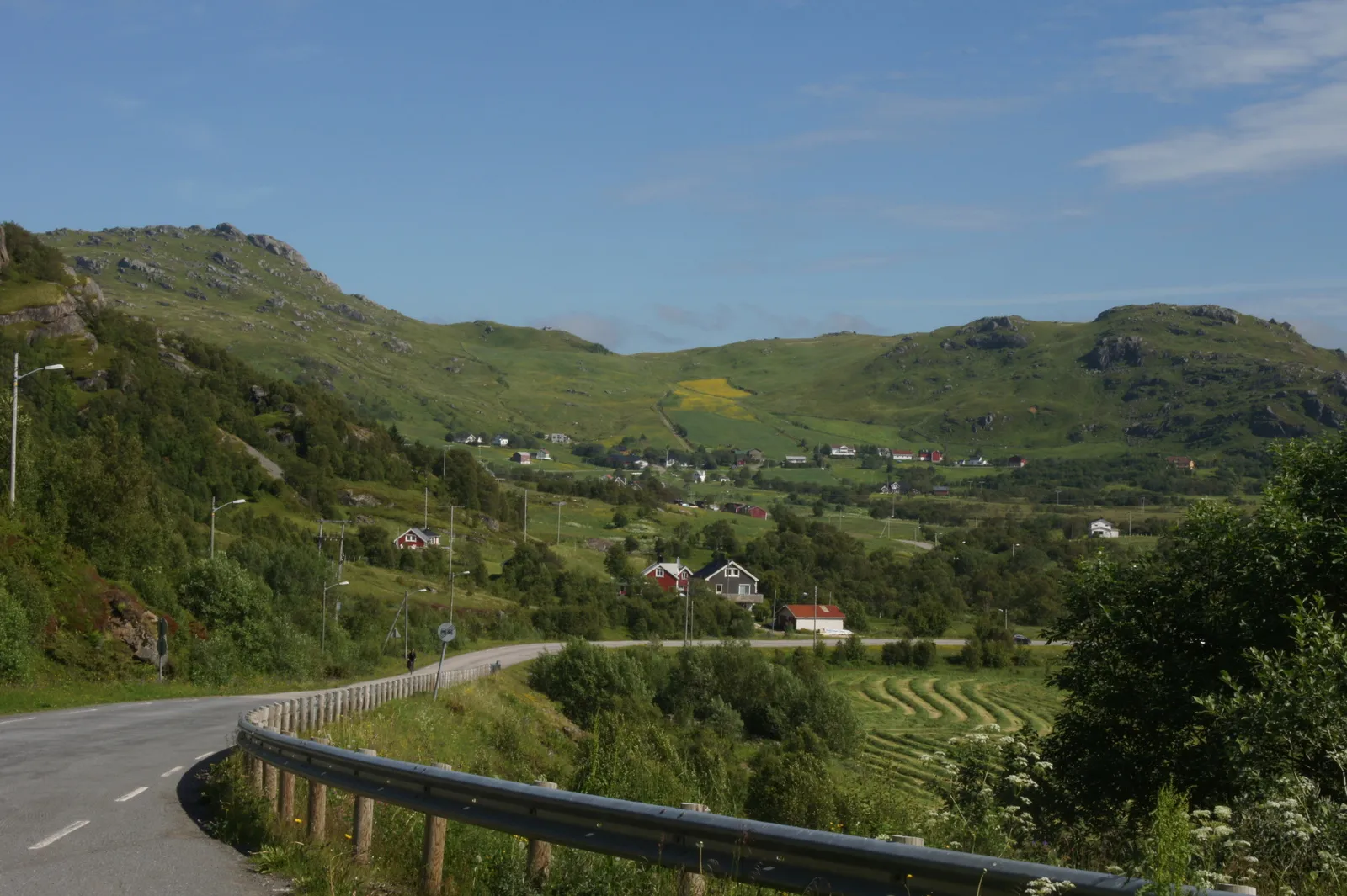 Driving around Vestvågøy