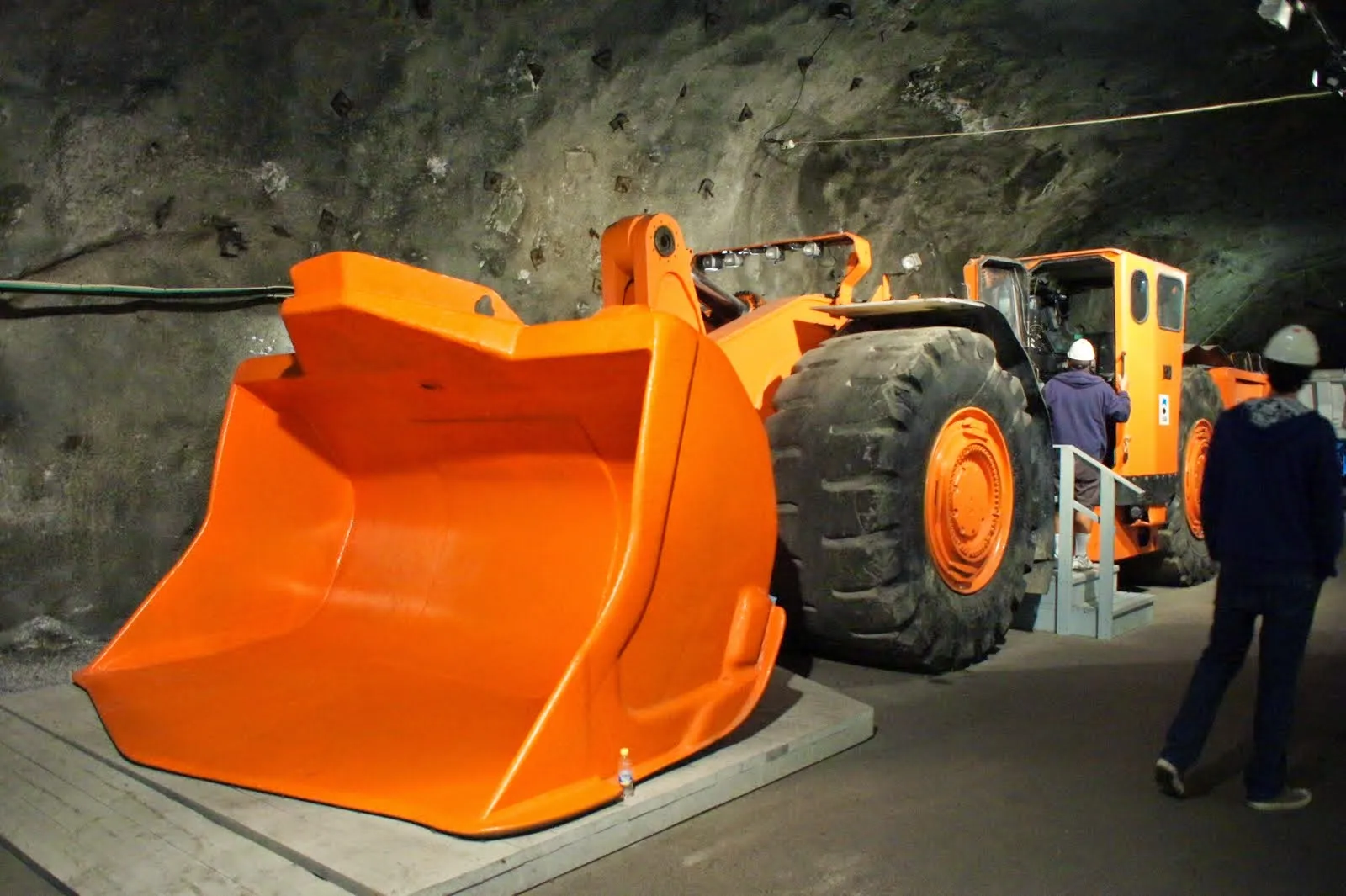 14.7 Kiirunan rautakaivos // Iron mine in Kiruna