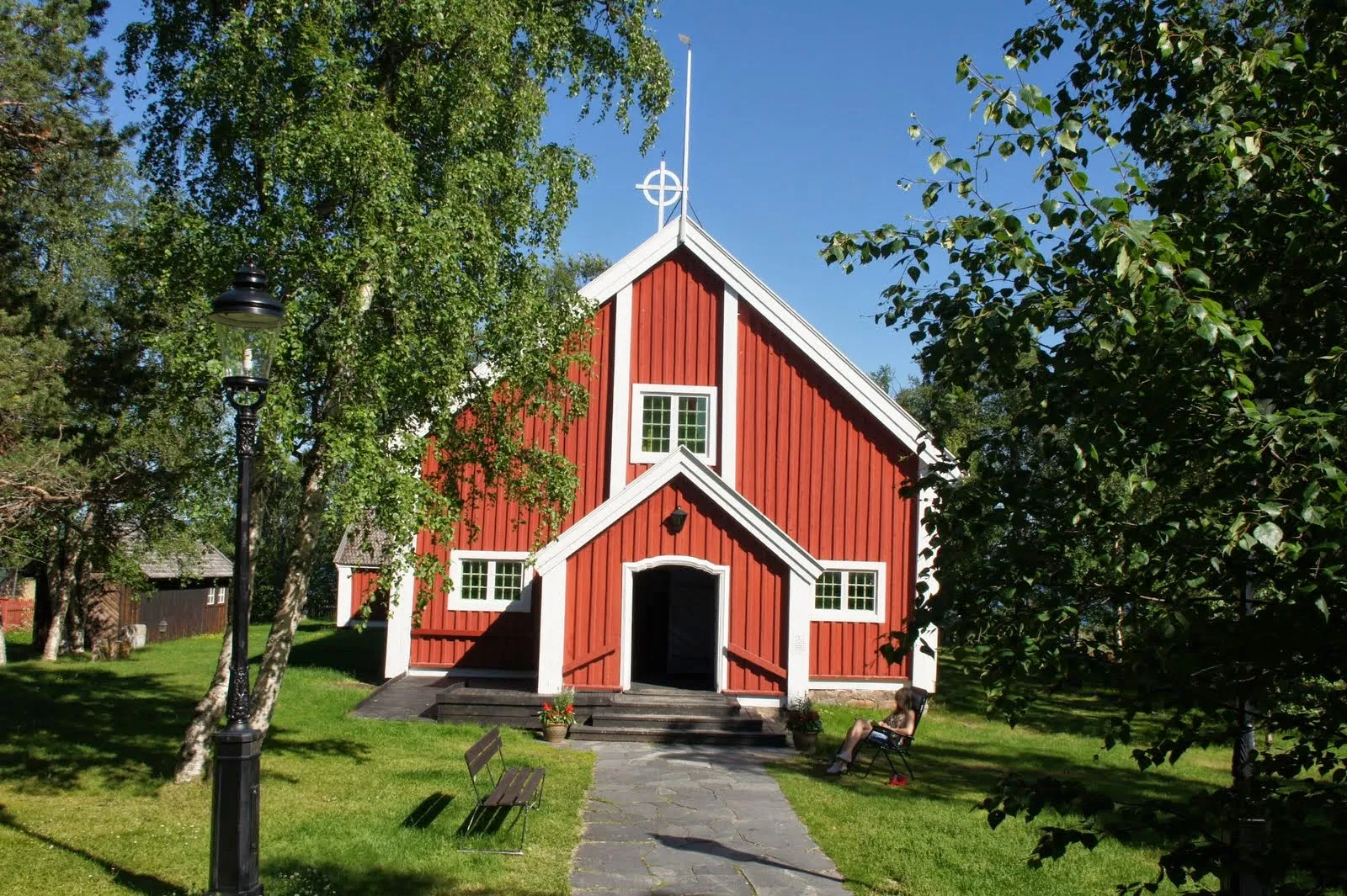 14.7 Jukkasjärven kirkko. Rakennettu vuonna 1608 // Jukkasjärvi church. Built in 1608