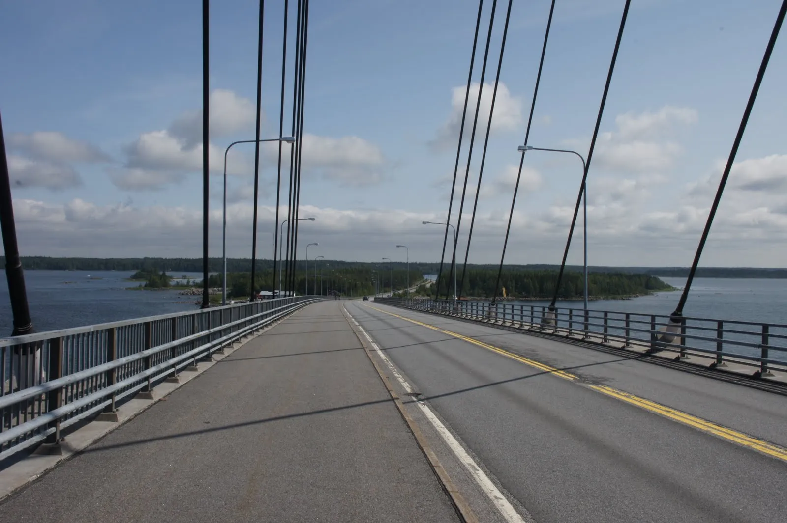 17.7 Raippaluodon silta (Bridge to Raippaluoto)
