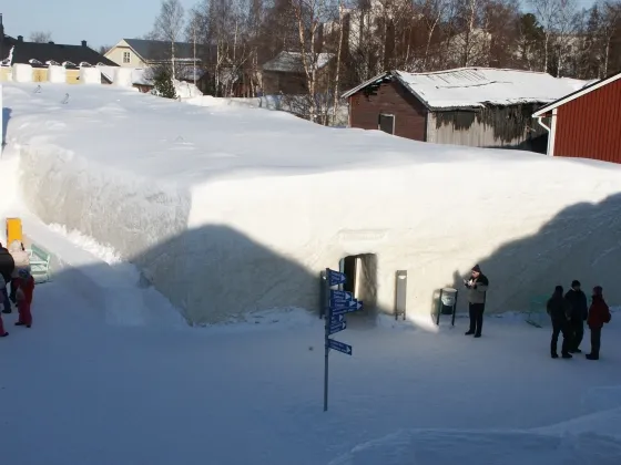 Snow restaurant entrance from the suite terrace