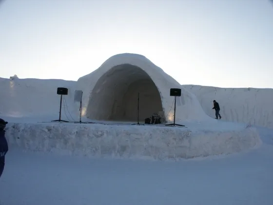 Snow stage