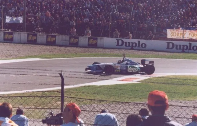 Gerhard Berger on Benetton B196