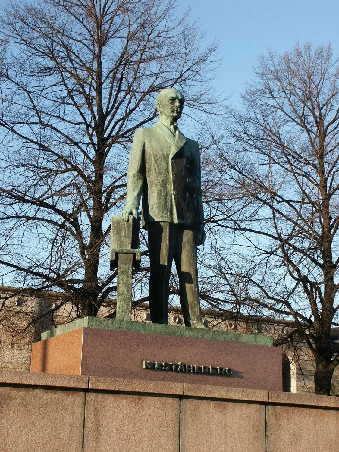 K. J. Stålberg statue