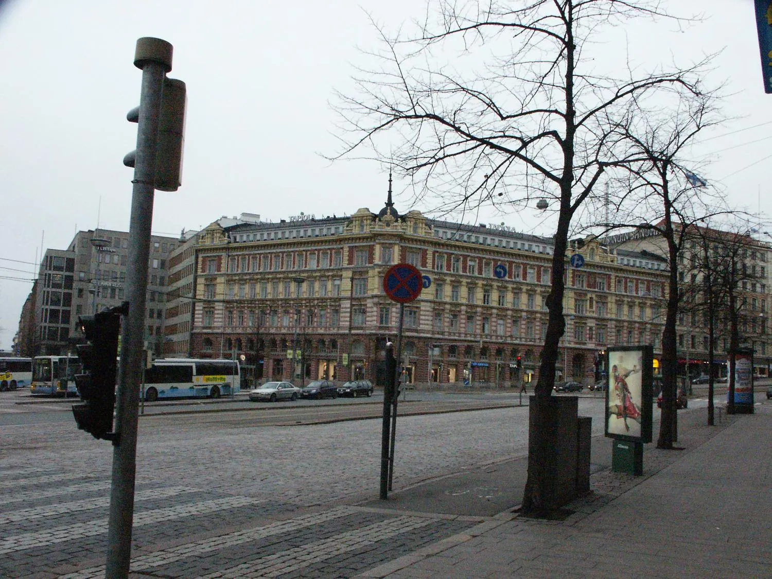 Mannerheimintie - Etelä Esplanadi crossing