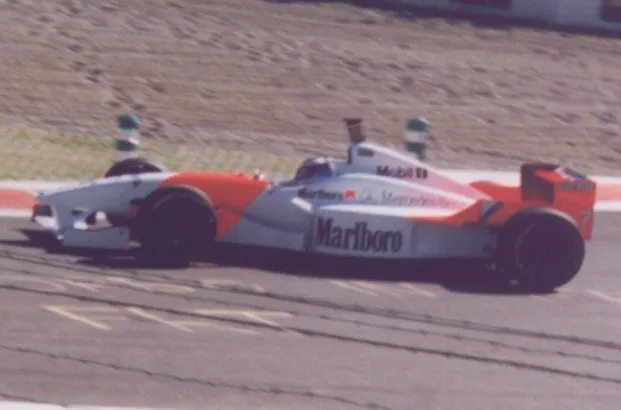 Mika Häkkinen on McLaren Mp4/11