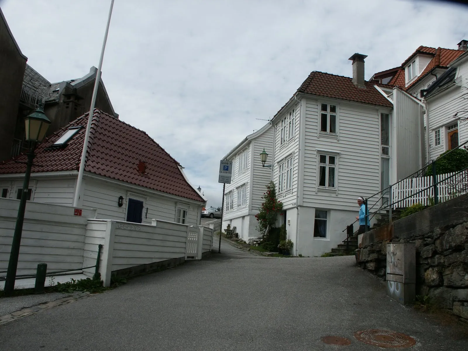 Walking down from Fløyen
