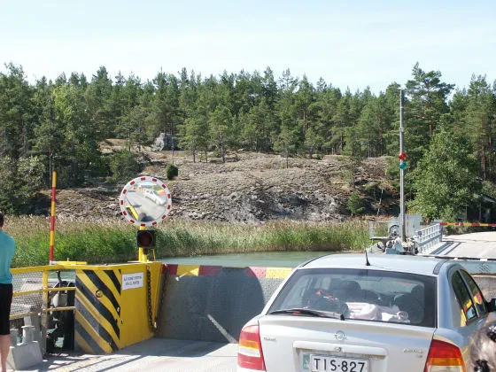 On the ferry from Palva to Velkuanmaa